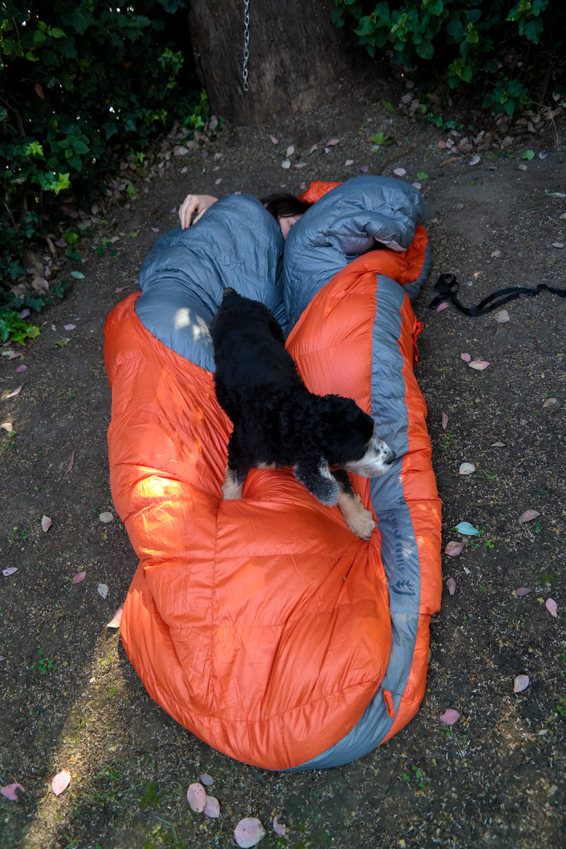 Illustration for article titled The Coziest Two-Person Sleeping Bag YetÂ
